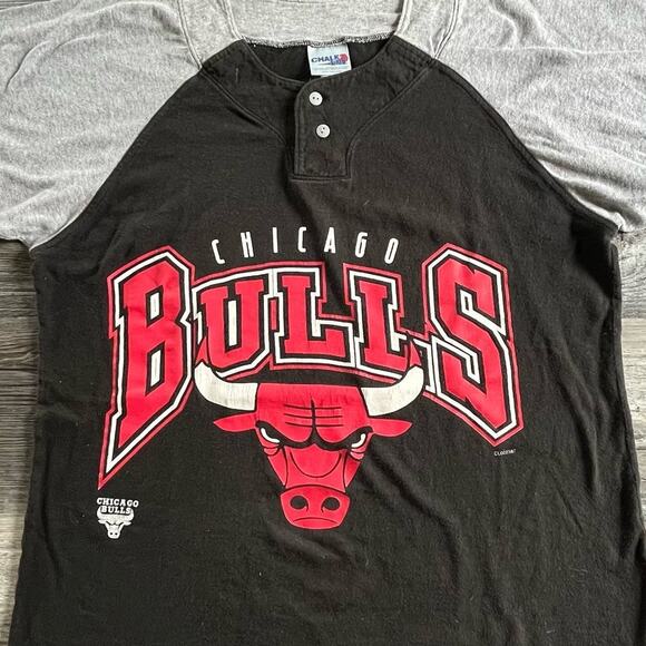 Vintage 90s Chalk Line NBA Chicago Bulls Mens L Henley Baseball T-shirt Tee - Picture 2 of 7